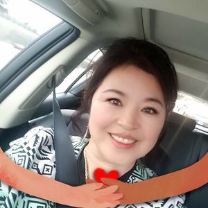 Meet your Posher, Mira